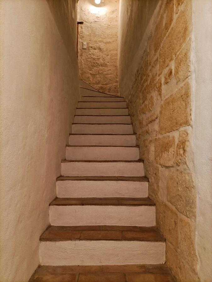 Maison Atypique Coeur De Village Historique Villeneuve-lès-Avignon Kültér fotó